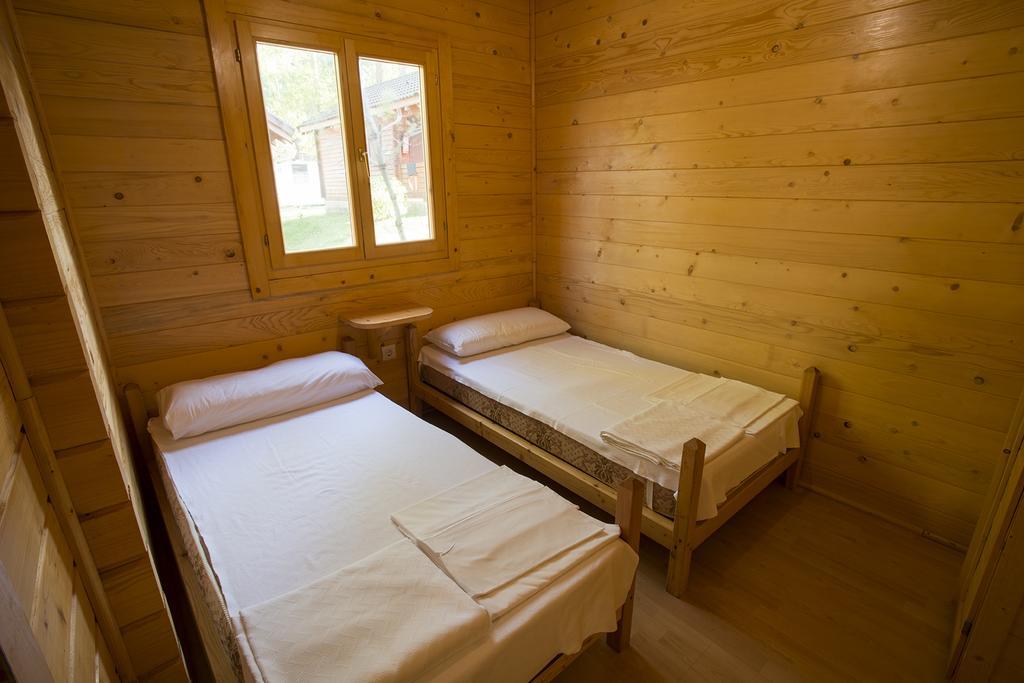 מלון סנשנשו Camping Cachadelos חדר תמונה